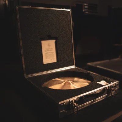 Zildjian A40015 15 Limited Edition 400th Anniversary Vault Crash (8)