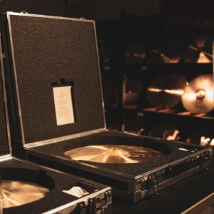 Zildjian-A40020-A-Family-20-Limited-Edition-400th-Anniversary-Vault-Ride-8.webp Zildjian A40020 A Family 20" Limited Edition 400th Anniversary Vault Ride