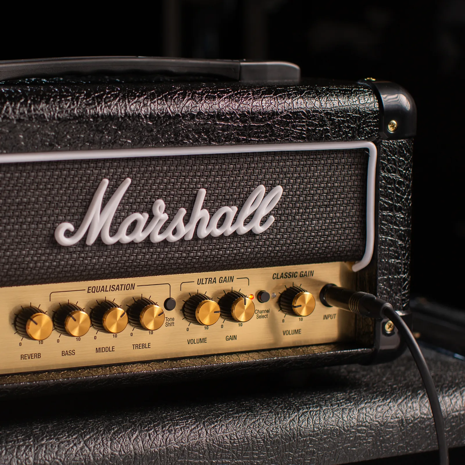 Marshall DSL1HR Amp head with lower power perfect to play at home