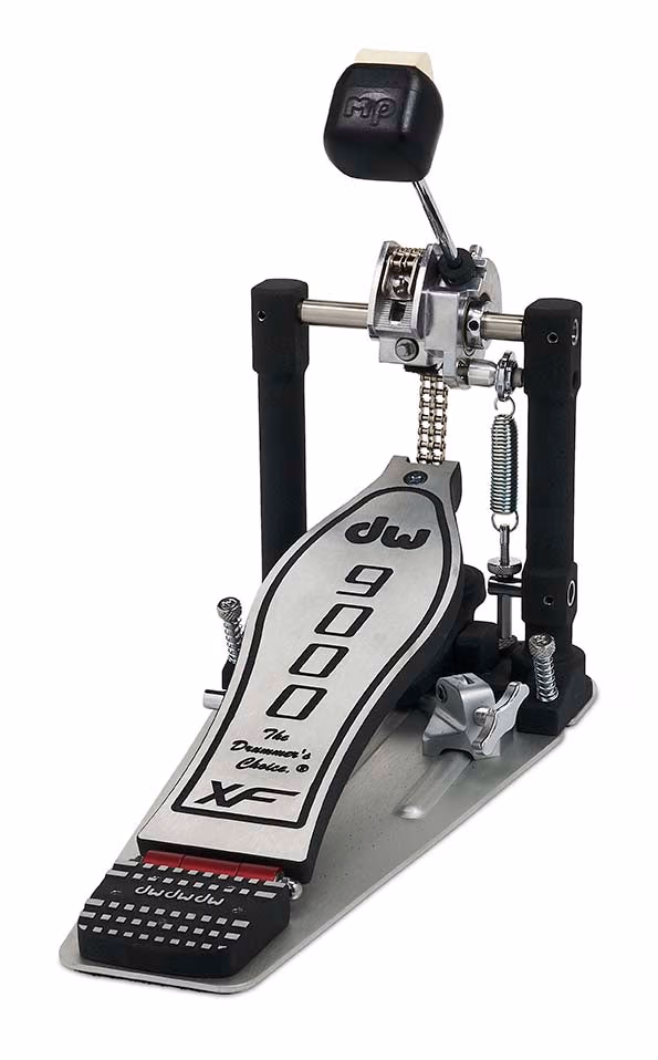 DW 9000 Series XF Extended Footbard Single Bass Drum Pedal w/ Bag DW 9000 Series XF Extended Footbard Single Bass Drum Pedal w/ Bag