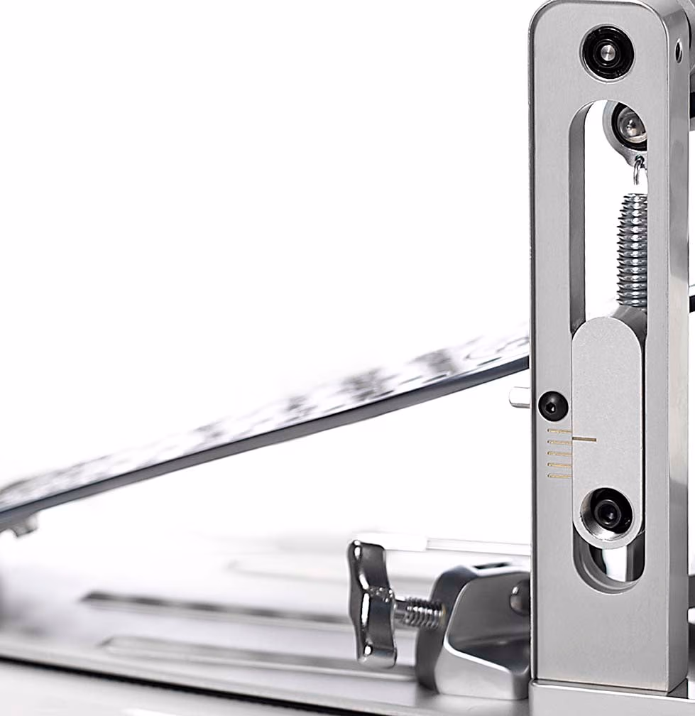 DW MFG Series Machined Chain Drive Double Pedal w/ Bag