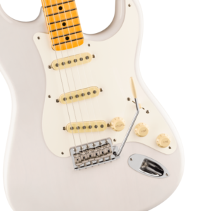 Fender Eric Johnson Stratocaster, Maple Fingerboard, White Blonde (0117702801)