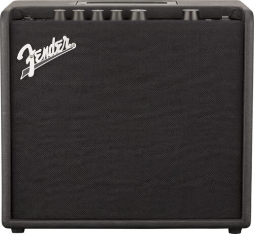 Fender Mustang LT25 25-Watt Guitar Amplifier 02311104000