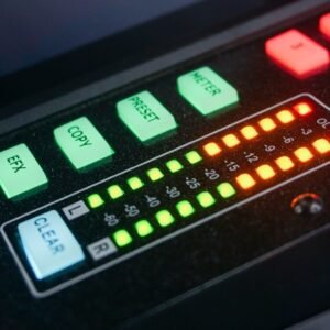 imgi_27_peavey_aureus_mini_detail_5_03621-1.jpg Peavey Aureus Mini Digital Mixer