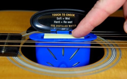 Music Nomad MN300 Acoustic Soundhole Humidifier Music Nomad MN300 Acoustic Soundhole Humidifier