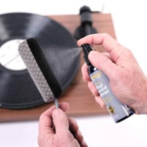 Music Nomad MN890 6 'n 1 Vinyl Record Cleaning & Care Kit