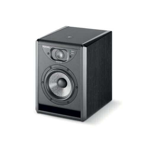Focal Solo6 2-way monitor