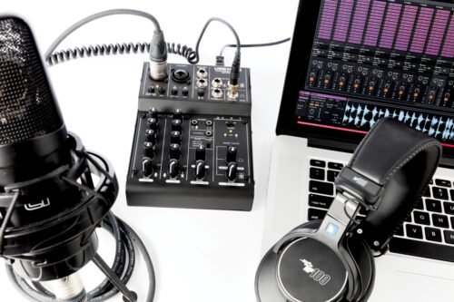 ART Pro Audio USBMIX Mini USB Recording Mixer (1) ART Pro Audio USBMIX Mini USB Recording Mixer