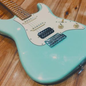 6a704a47aa3e69b895008b64cfb53fa502187da741e3148064f5a.jpg JS400 SFG Strat Guitar, HSS Alnico pickups, solid basswood body, 22 frets roasted maple neck, 2 point tremolo