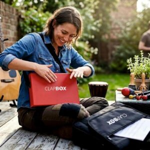 6a71a6254978ee973e7fe7cc318abcb34abdc35b3563f432036b0.jpg Clapbox Compact Lap Cajon (Red) with Carry Bag & Shoulder Strap