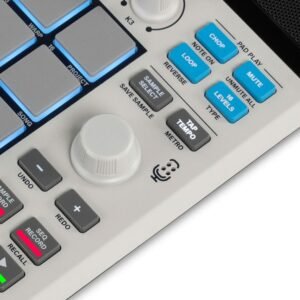 Akai MPC Sample Compact Music Production Controller 7 Akai MPC Sample Compact Music Production Controller