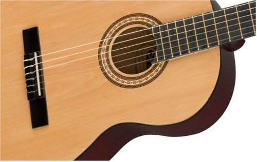 Fender Squier SA-150N Natural - body close-up Fender Squier SA-150N Classical Acoustic Guitar, Natural 961091021