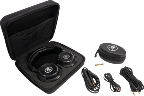 Mackie MC-450 - headphones with cables and accessories Mackie MC-450 Professional Open-Back Headphones