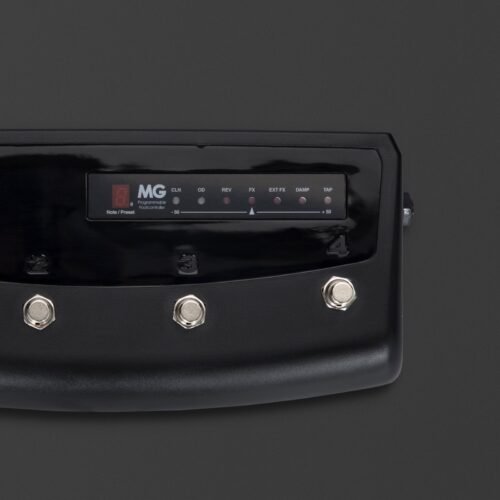 Marshall PEDL-90008 Footswitch is designed for the MG amp series