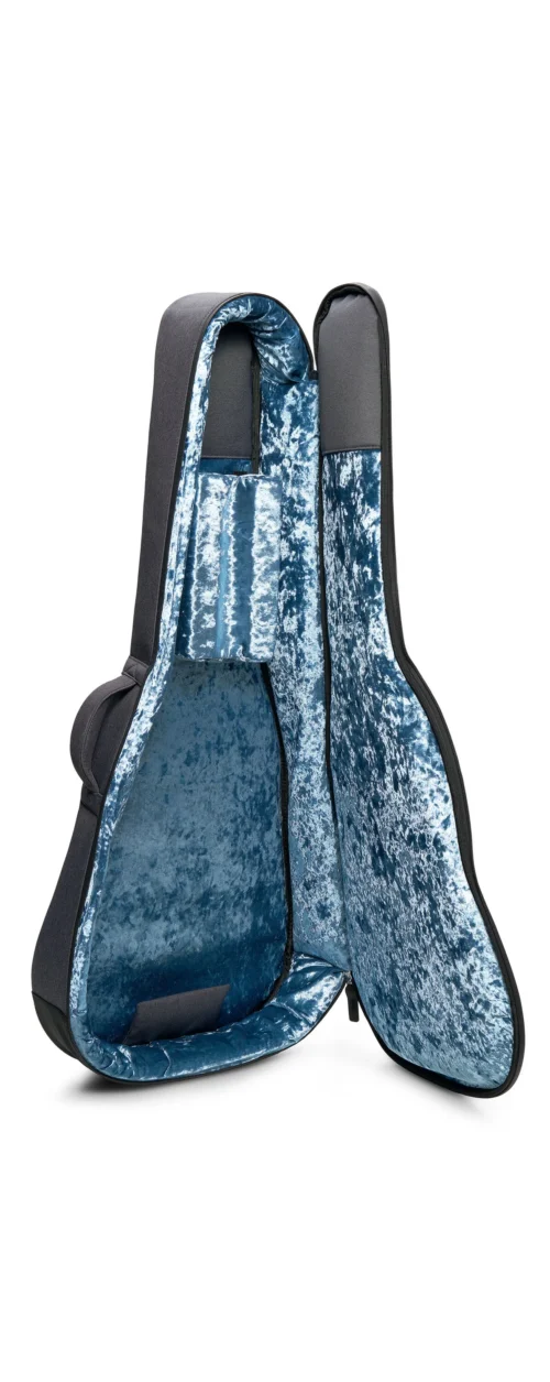 Martin D Jr E StreetMaster - softshell case open Martin D Jr E StreetMaster - softshell case open