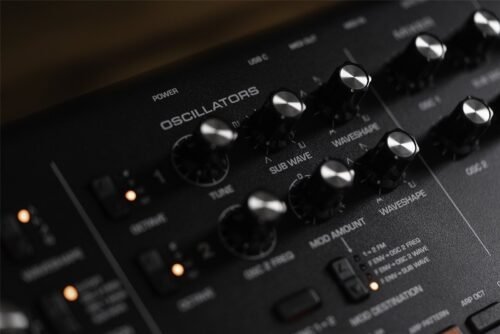 Moog Messenger - oscillator section close-up Moog Messenger Monophonic Analog Synthesizer