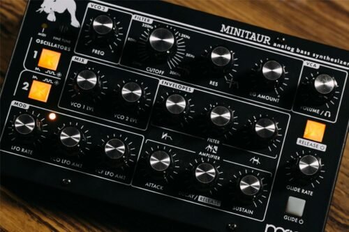 Moog Minitaur - front panel close-up Moog MiniTaur Rev.2.0 Synthesizer