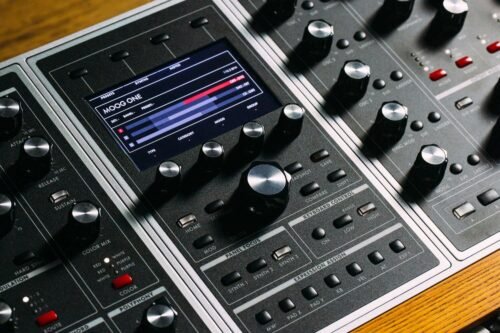 Moog One 16 Voice Polyphonic Analog Synthesizer