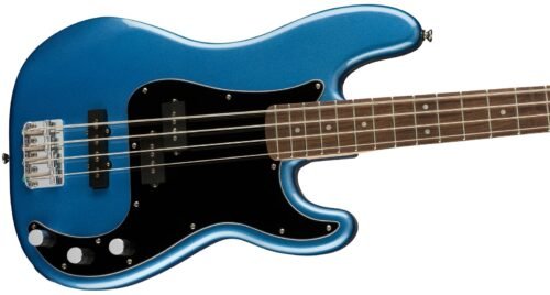 Fender Squier Affinity Precision Bass PJ Lake Placid Blue - angle view Fender Squier Affinity Precision Bass PJ Lake Placid Blue - angle view