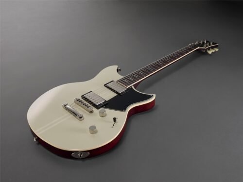 Yamaha Revstar Standard RSS20 VW Electric Guitar with Gig Bag, Vintage White