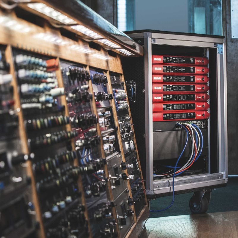 pro-use-existing-infrastructure-lifestyle-2400-x-2400