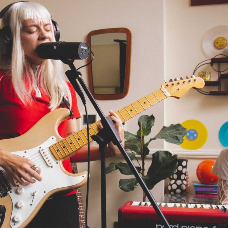 scarlett-4i4-4g-all-the-io-you-need